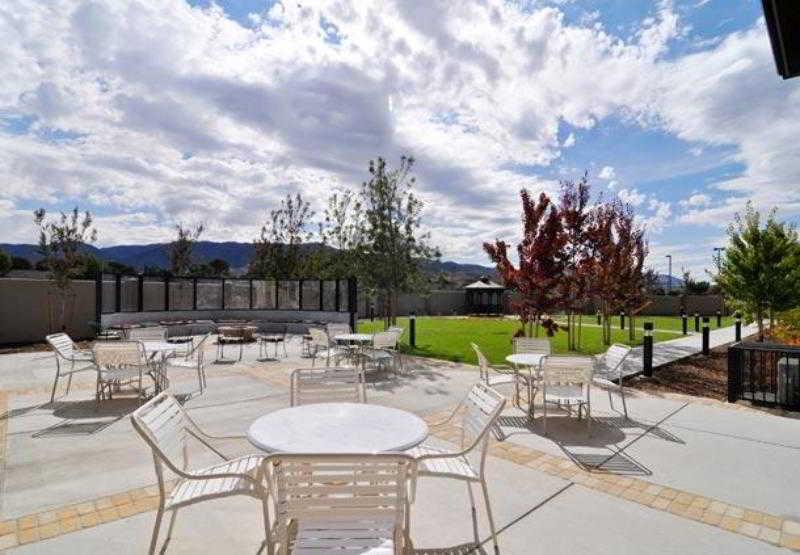 Fairfield Inn & Suites Tehachapi Bagian luar foto