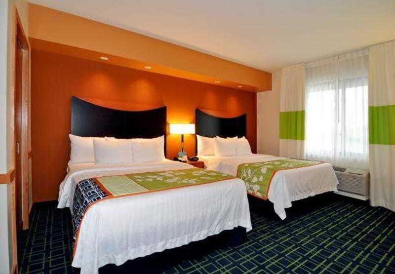 Fairfield Inn & Suites Tehachapi Bagian luar foto