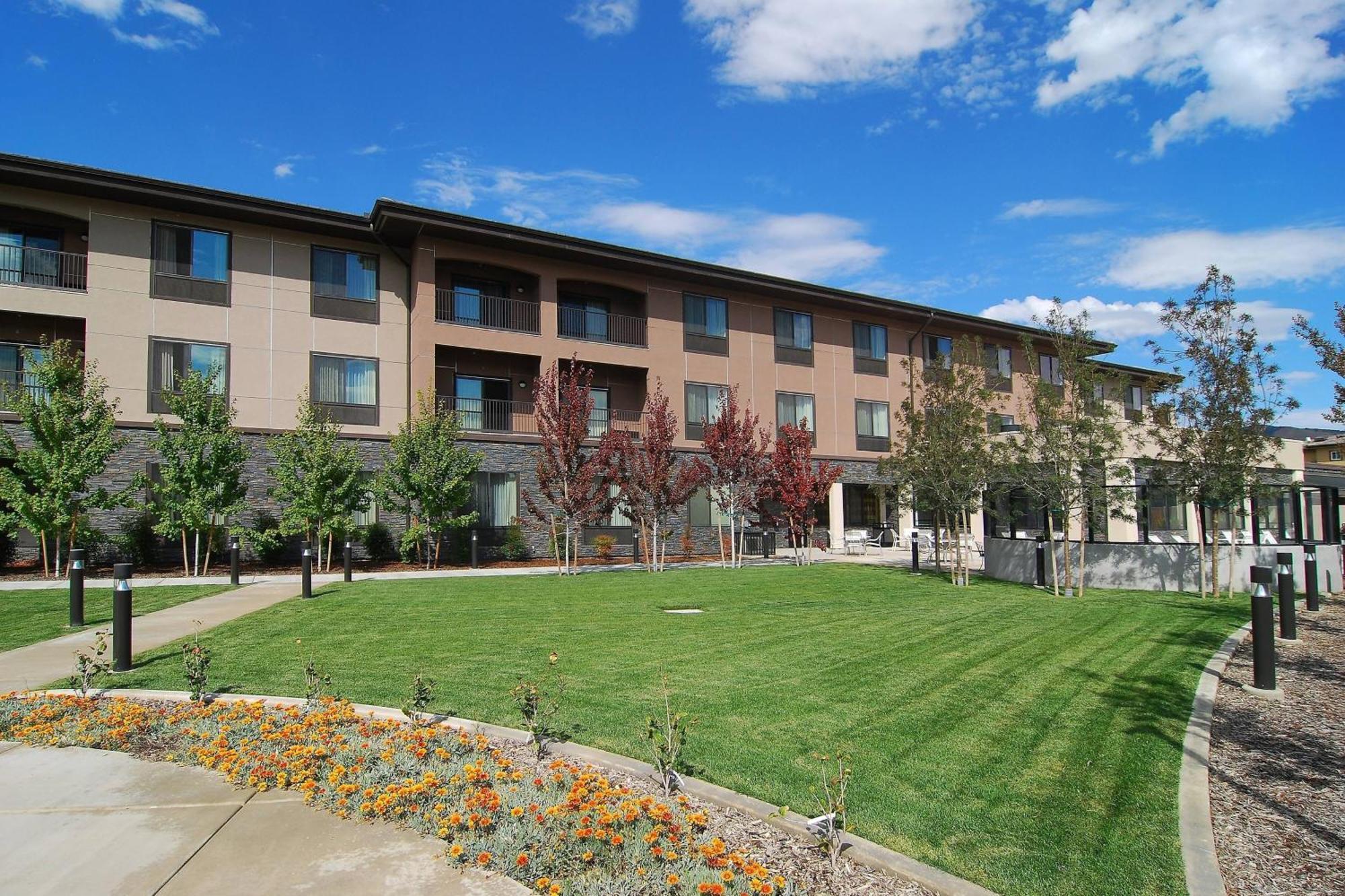 Fairfield Inn & Suites Tehachapi Bagian luar foto