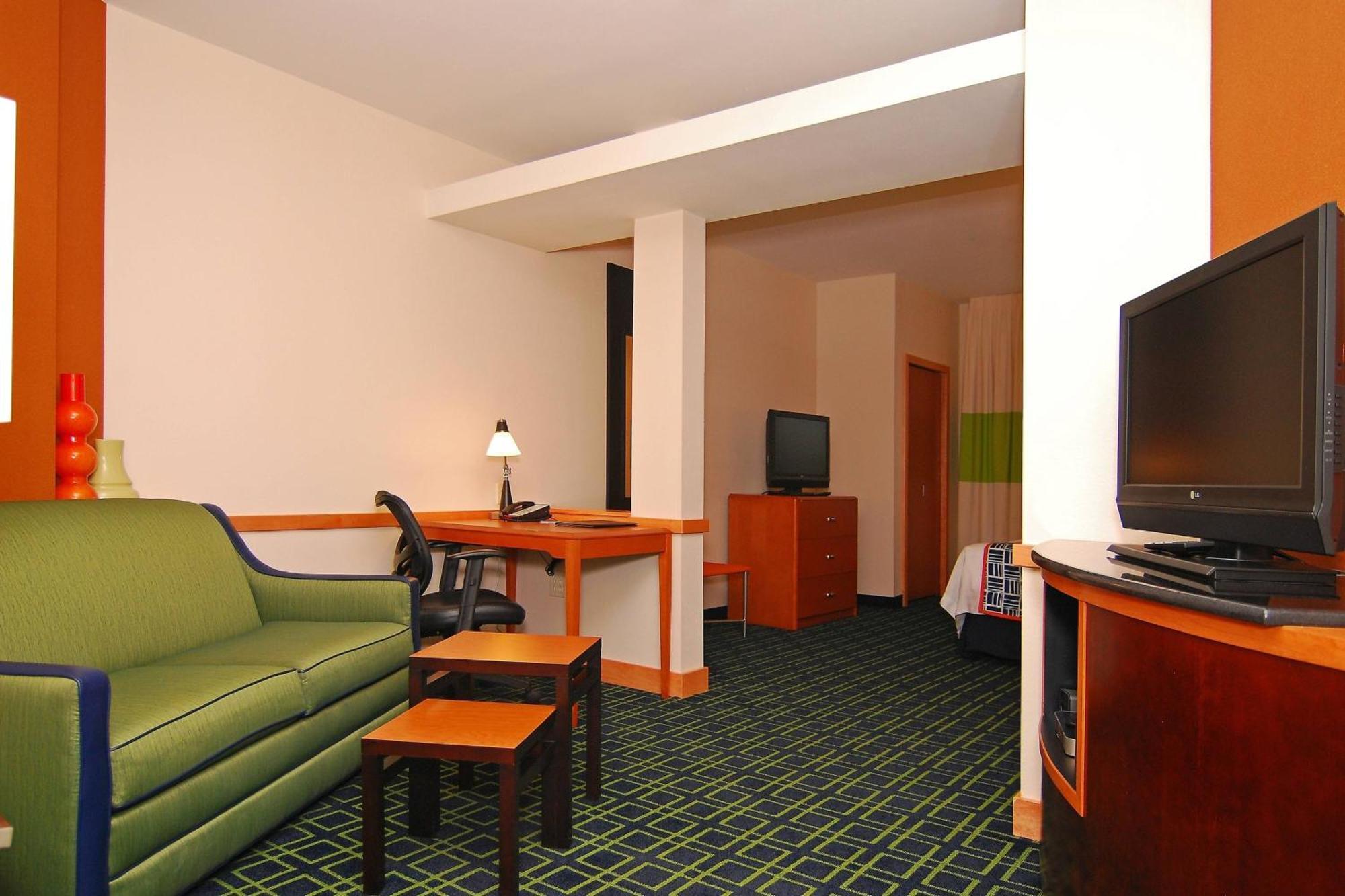 Fairfield Inn & Suites Tehachapi Bagian luar foto