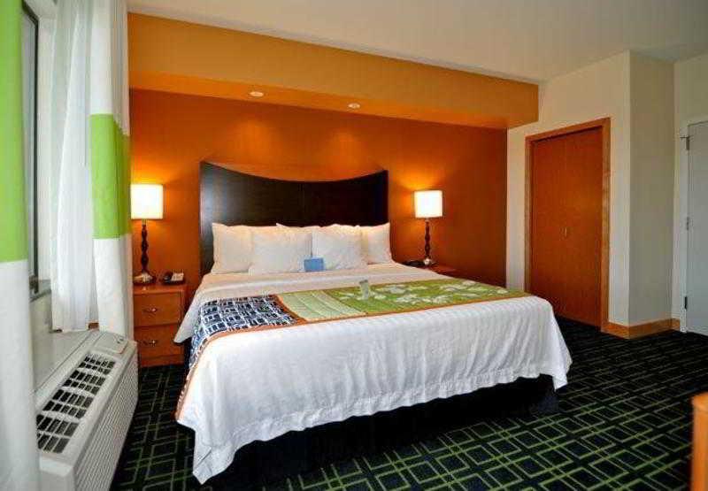 Fairfield Inn & Suites Tehachapi Bagian luar foto